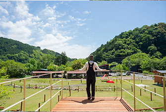 静岡県びく石山静かな夜のキャンプ場